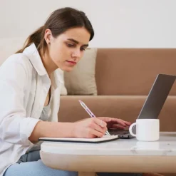 Uni-ball 207 Pink Ribbon RT Retractable Gel Pens Medium Point 751774 -Stationery Sphere Outlet Store GUEST 55a3ab14 6404 41b6 8fa4 78f88451eac7